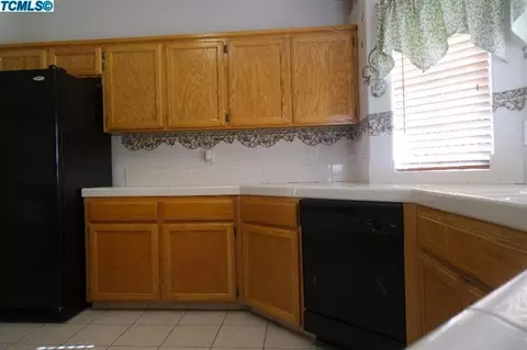 1436 Payne Dr, Hanford, CA 93230 photo 9