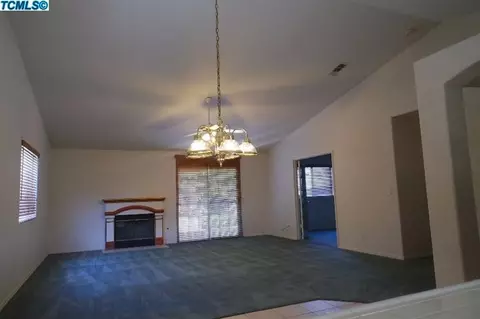 1436 Payne Dr, Hanford, CA 93230 photo 8