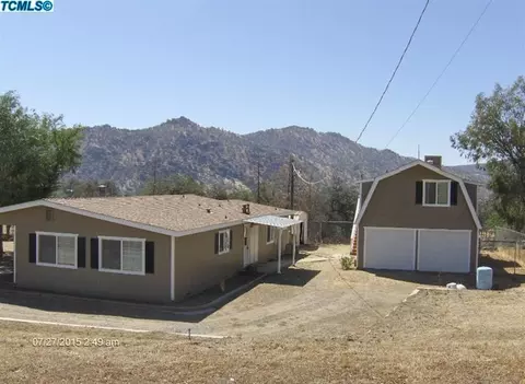 35334 Arrowhead Ln, Squaw Valley, CA 93675 photo 3
