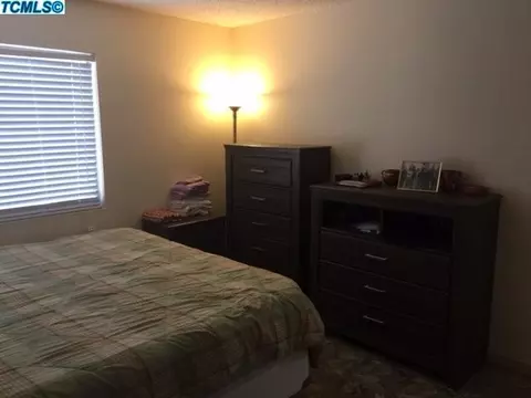 1236 E Saint Johns Pkwy, Visalia, CA 93292 photo 15