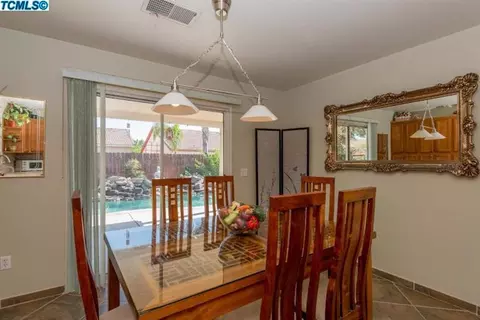 1399 Monarch Dr, Lemoore, CA 93245 photo 14
