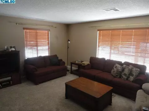 241 S Anderson Rd, Exeter, CA 93221 photo 5
