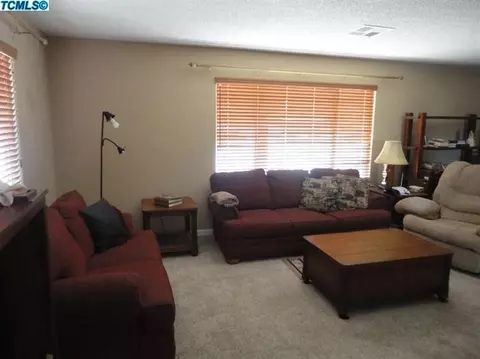 241 S Anderson Rd, Exeter, CA 93221 photo 6