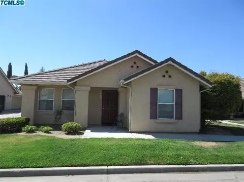 1973 E Academy Ave, Tulare, CA 93274 photo 6