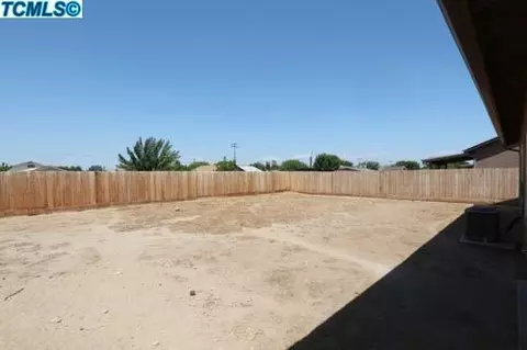 1303 El Paso, Dinuba, CA 93618 photo 16