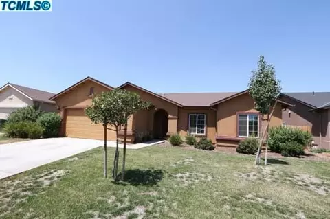 1303 El Paso, Dinuba, CA 93618 photo 1