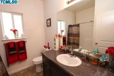 1303 El Paso, Dinuba, CA 93618 photo 15