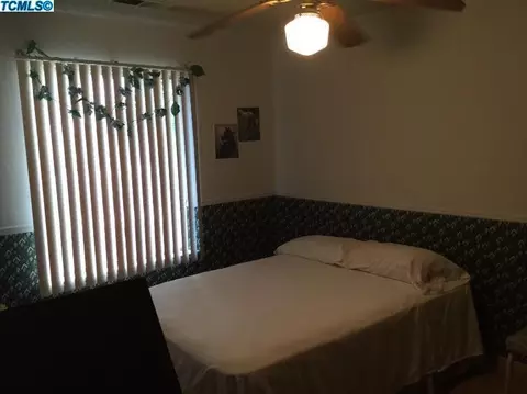 1620 E Walnut Ave, Tulare, CA 93274 photo 11