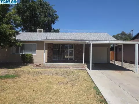 2606 W Iris, Visalia, CA 93277 photo 1