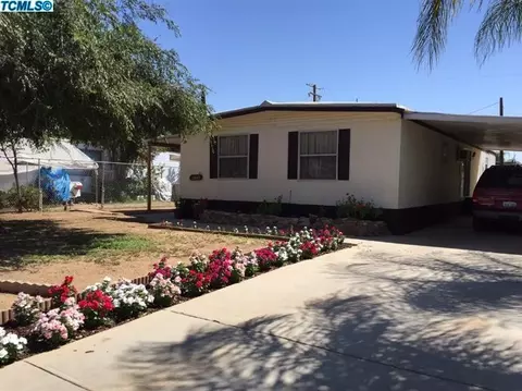 33110 Hawthorne, Ivanhoe, CA 93235 photo 1