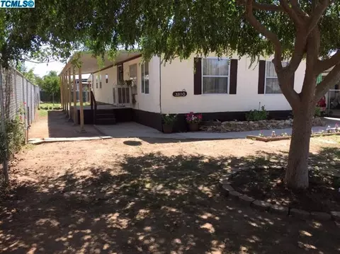33110 Hawthorne, Ivanhoe, CA 93235 photo 2