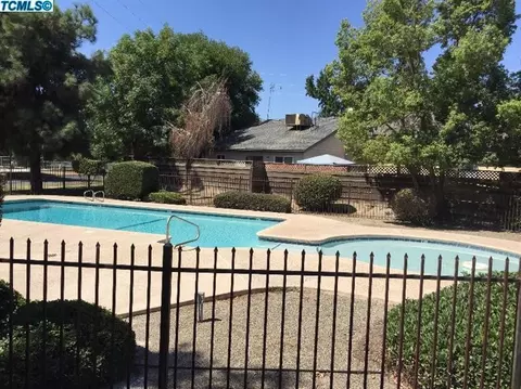 3212 E Velie Dr, Visalia, CA 93292 photo 13