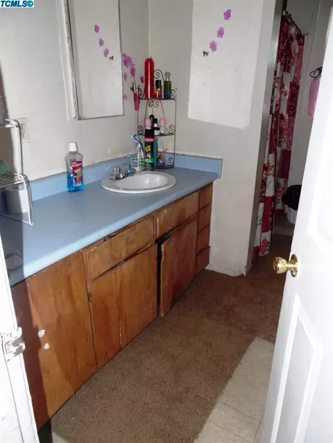 232 NE 3rd Ave, Visalia, CA 93291 photo 12