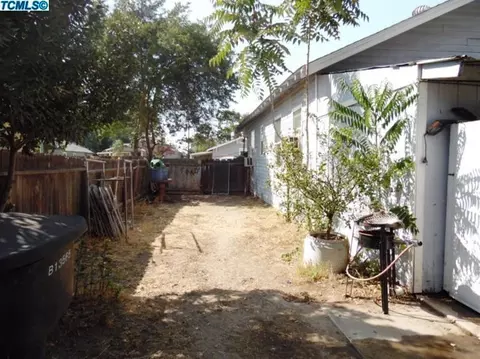 232 NE 3rd Ave, Visalia, CA 93291 photo 6
