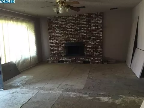 241 S Quince, Exeter, CA 93221 photo 2