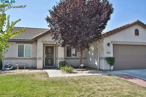 4139 E Stapp Ave, Visalia, CA 93292 photo 2