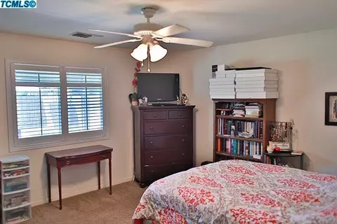 4139 E Stapp Ave, Visalia, CA 93292 photo 12