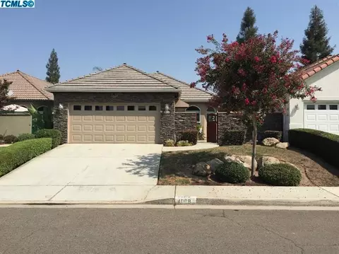4008 E Willow Ave, Visalia, CA 93292 photo 1