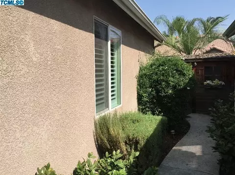 4008 E Willow Ave, Visalia, CA 93292 photo 7