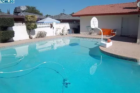 255 E Gannon Dr, Tulare, CA 93274 photo 17