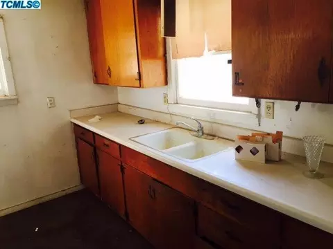 15844 Rosaline Ave, Ivanhoe, CA 93235 photo 6
