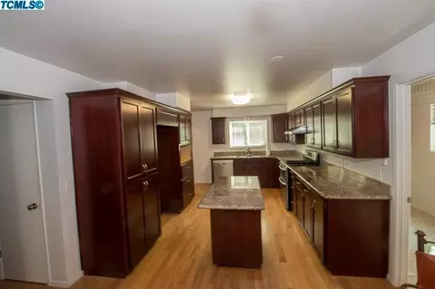 42658 Heidi Rd, Three Rivers, CA 93271 photo 8