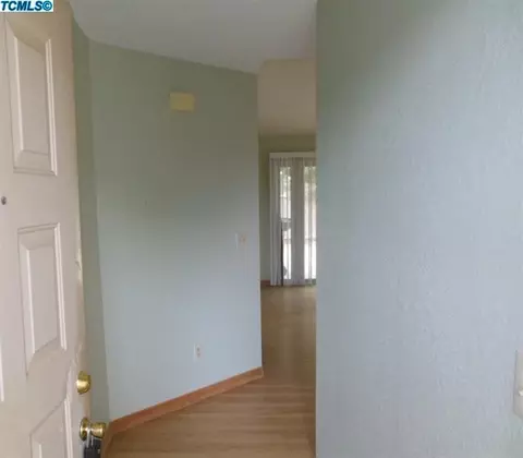605 Vine Ct, Lemoore, CA 93245 photo 3