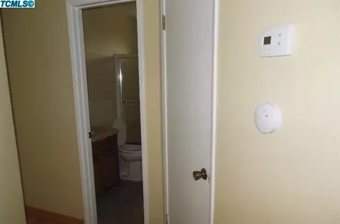605 Vine Ct, Lemoore, CA 93245 photo 9