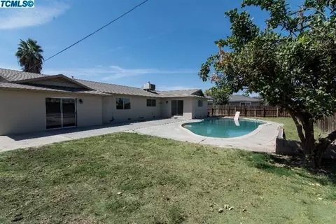 1462 Mulberry Ln, Lemoore, CA 93245 photo 16