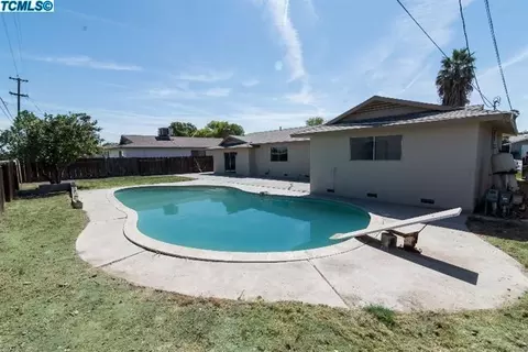 1462 Mulberry Ln, Lemoore, CA 93245 photo 17