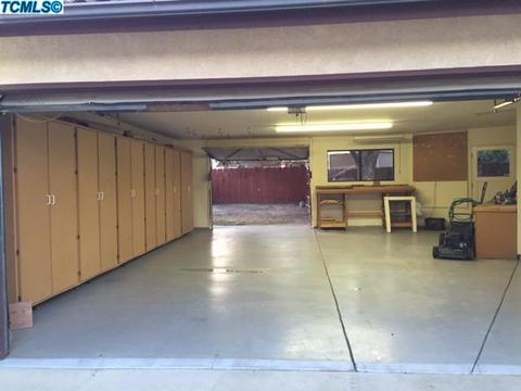2374 Pine St, Hanford, CA 93230 photo 5