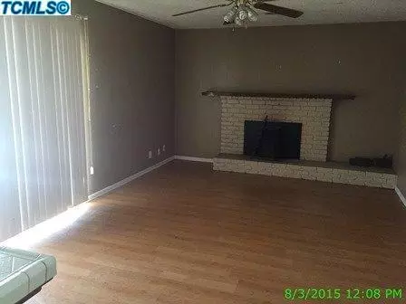 165 W Deodar Ln, Lemoore, CA 93245 photo 5