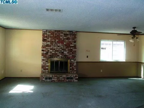 511 S Waldo Ave, Exeter, CA 93221 photo 4