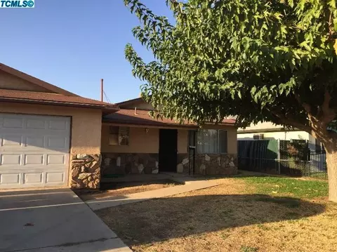 875 E Harvard, Lindsay, CA 93247 photo 1