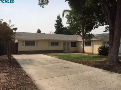 1429 W Evans Ave, Visalia, CA 93277 photo 2
