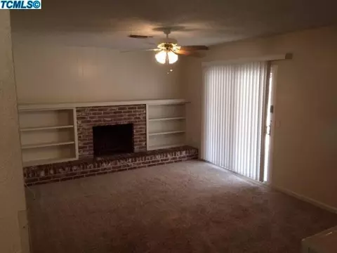 1429 W Evans Ave, Visalia, CA 93277 photo 5