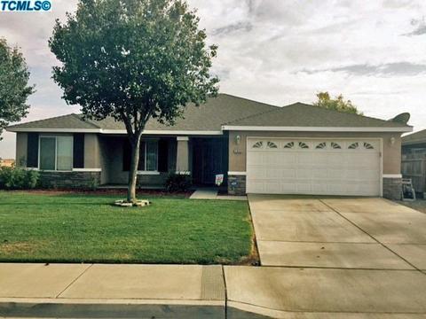 1323 E Donnybrook Pl, Hanford, CA 93230 photo 2