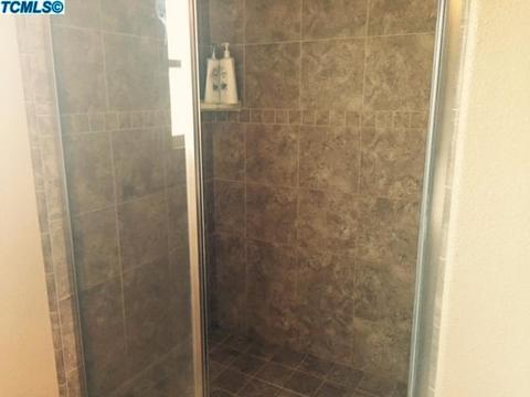 1323 E Donnybrook Pl, Hanford, CA 93230 photo 12
