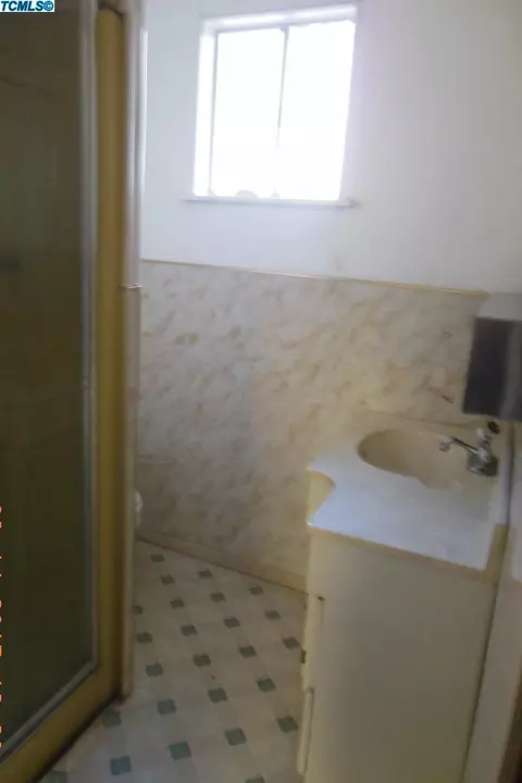 125 Oleander Ave, Lemoore, CA 93245 photo 7