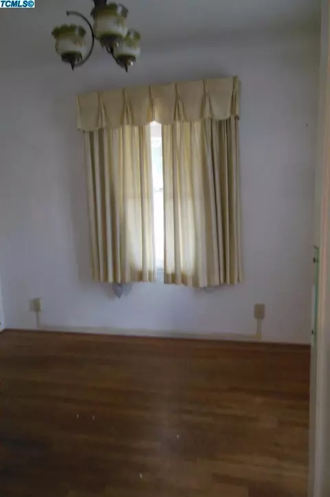 125 Oleander Ave, Lemoore, CA 93245 photo 6