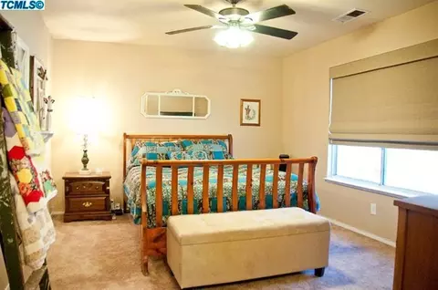 710 Oporto St, Lemoore, CA 93245 photo 30