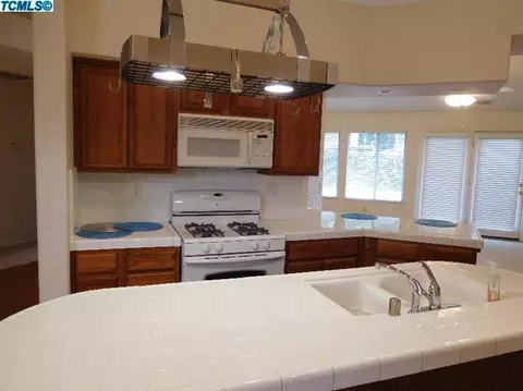 4009 E Sue Ave, Visalia, CA 93292 photo 11