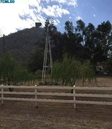 38787 Rustic Ln, Squaw Valley, CA 93675 photo 3