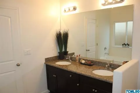 1237 Fort Worth Ave, Dinuba, CA 93618 photo 6