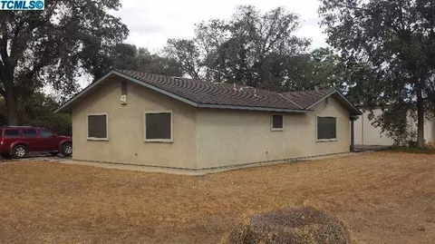 140 E Spencer Ave, Tipton, CA 93272 photo 4