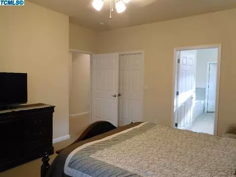4016 E Willow Ave, Visalia, CA 93292 photo 22