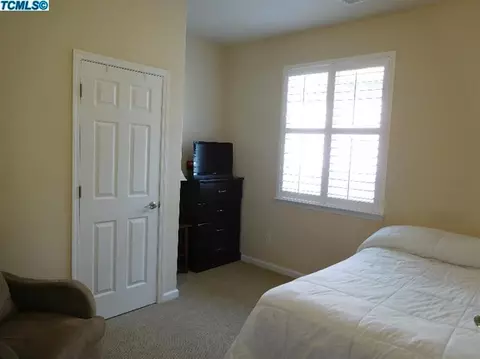 4016 E Willow Ave, Visalia, CA 93292 photo 18