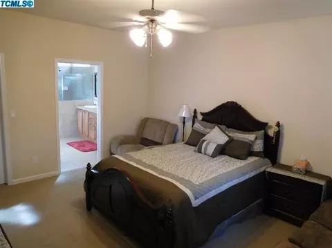 4016 E Willow Ave, Visalia, CA 93292 photo 21