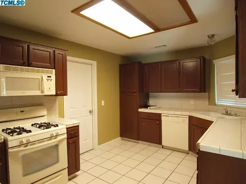 668 Glenn View Ct, Exeter, CA 93221 photo 7