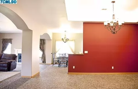 20227 Fremont Ave, Lemoore, CA 93245 photo 9